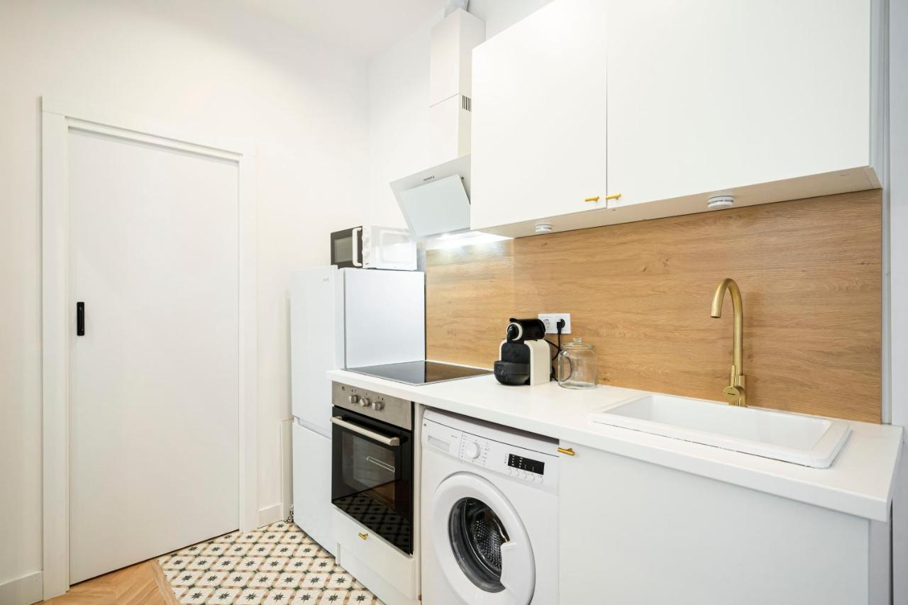 For You Rentals Apartamento Temporal Delicias Madrid Ccr9 المظهر الخارجي الصورة